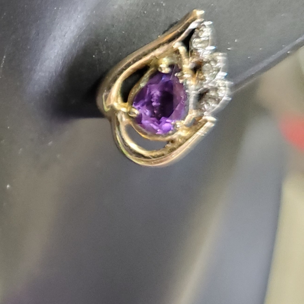 10k gold Amethyst & diamond earrings.
